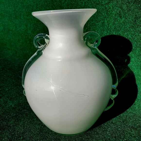 Margie's Garden White Decorative Vase 7.5" Tall Westlake Village, California EUC - Picture 4 of 11